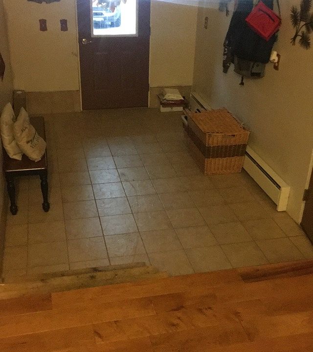 1st image of 2701 Gladstone Ave