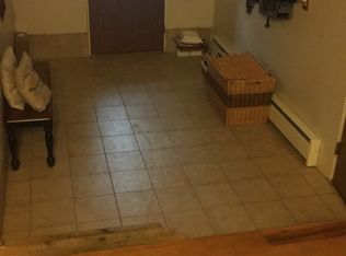 2701 Gladstone Ave, Gladstone, MI 49837