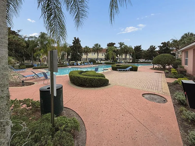 1302 S Beach Cir — Photo 35