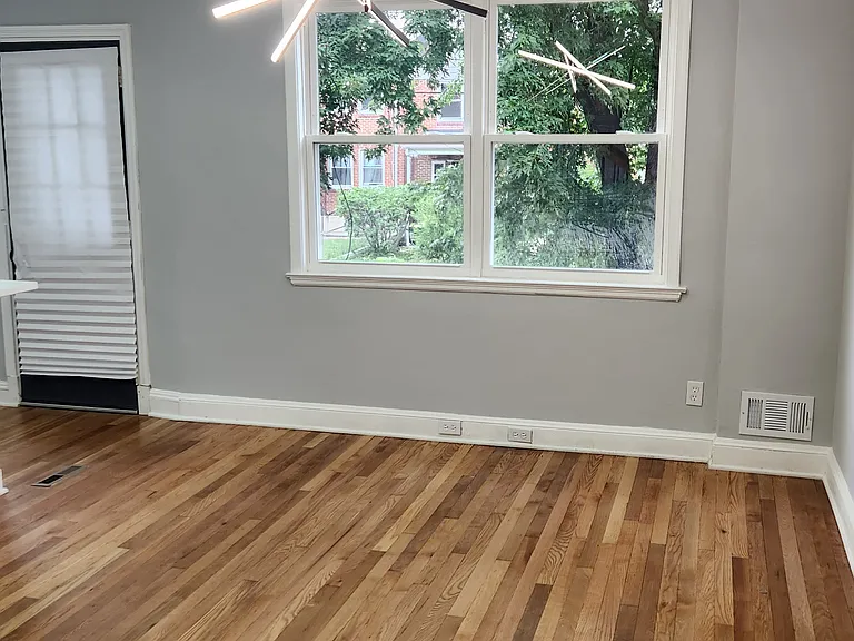3208 Yosemite Ave — Photo 4