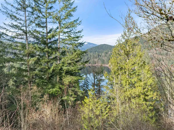 66176 Kawkawa Lake Rd, Hope, BC V0X 1L1