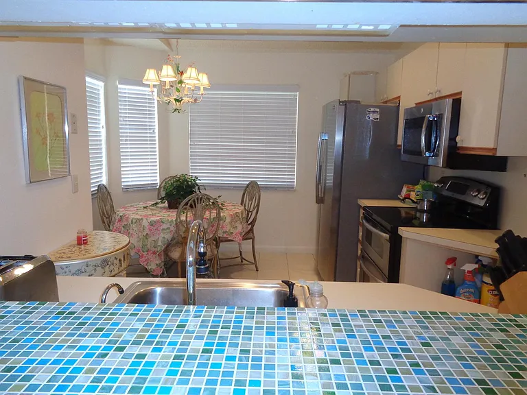 7657 Lexington Club Blvd — Photo 7