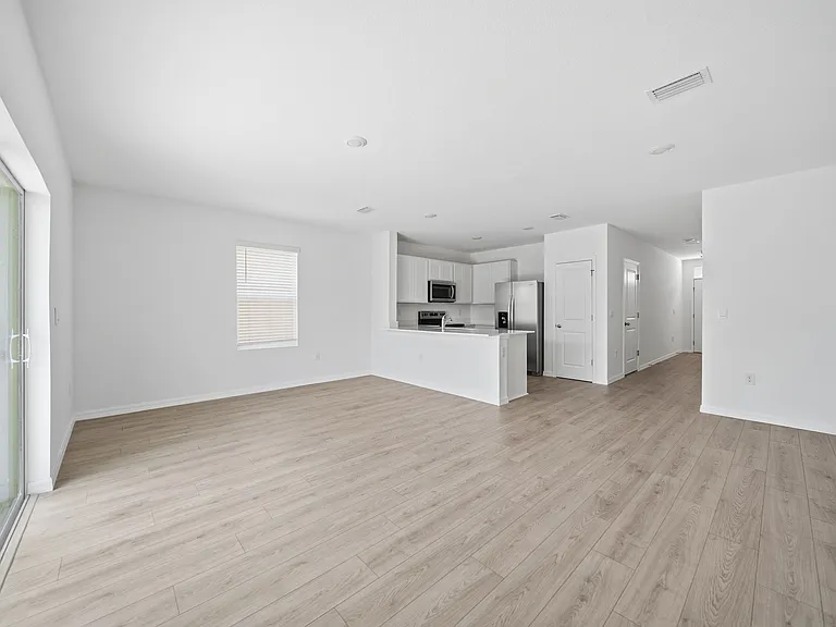 32526 Midsummer Night Ln — Photo 3