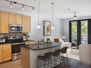 300 W 3rd St #ID7002, Austin, TX 78701