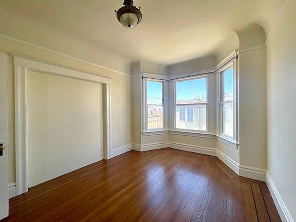 3rd image of 1758 Larkin St #1