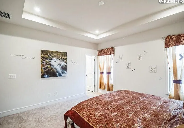 139 Choke Cherry Ct — Photo 13