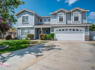 6016 Playa Del Sol Ct, Bakersfield, CA 93313