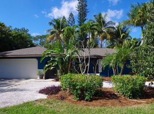 8949 Crest Ln, Fort Myers, FL 33907