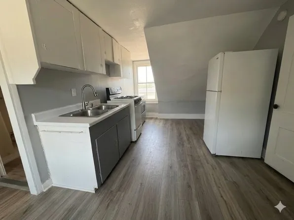 26 Cottage St, Norway, ME