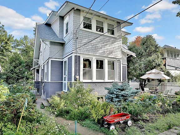 3rd image of 1248 Ashland Ave