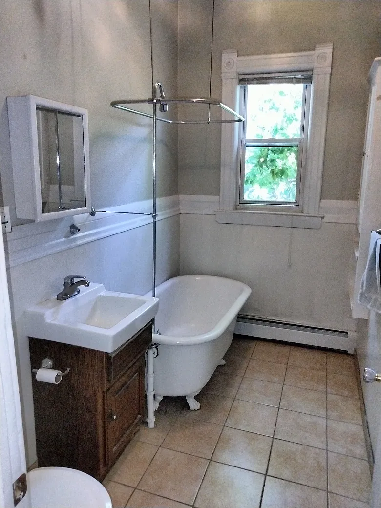 2 bed, $1,200 — Photo 4