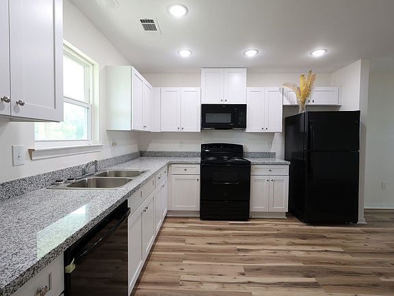 4th image of 7285 Grand Caillou Rd