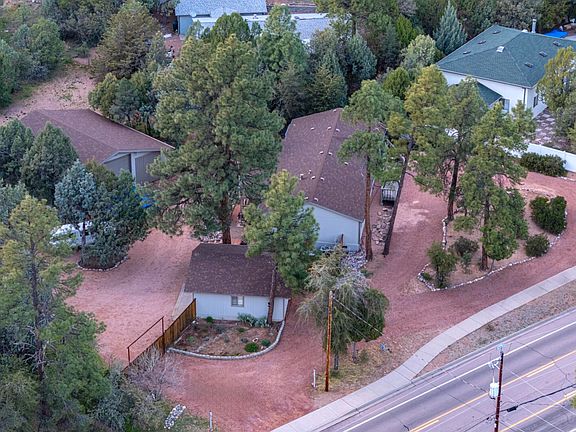 2nd image of 904 N McLane Rd