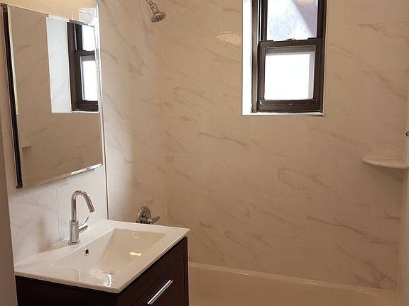 5th image of 7508 Bell Blvd APT 5K