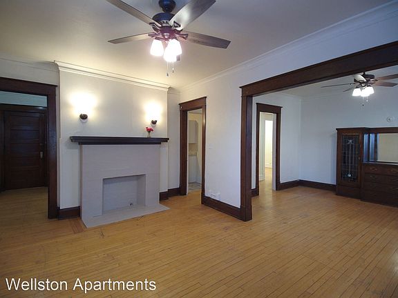 5th image of 3059 N Maryland Ave #5680892
