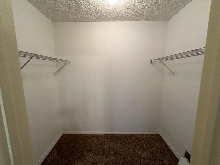 5105 Westport Dr — Photo 14