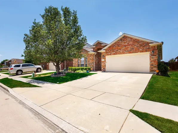 6213 Charisma Ct, Fort Worth, TX 76131