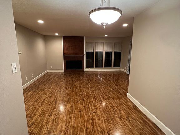 5th image of 2400 Shadow Ln APT 95