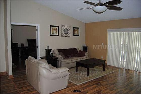 5th image of 10909 Dearden Cir