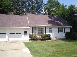 1537 Linden St, East Lansing, MI 48823