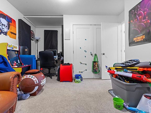 5th image of 5480 Pebble Ln #15