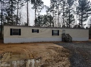 216 General Moultrie Dr, Bonneau, SC 29431