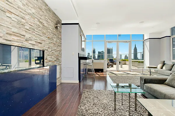 Rented by Keller Williams NYC | media 52