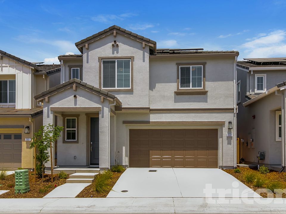 1st image of 2037 Comstock Ln
