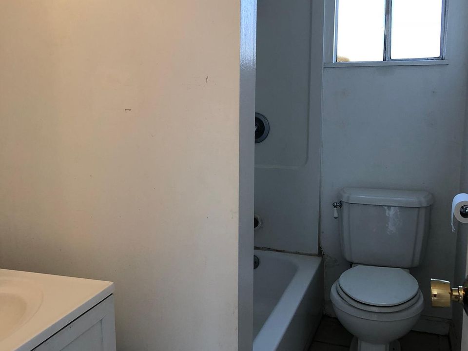 1st image of 137 Bellevue Ave