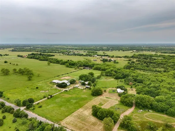 15606 Econtuchka Rd, Earlsboro, OK 74840