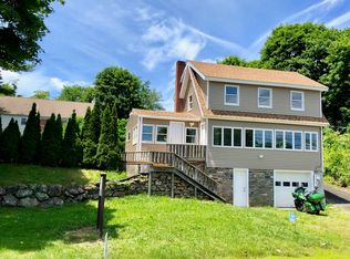 57 Essex Rd, Westbrook, CT 06498