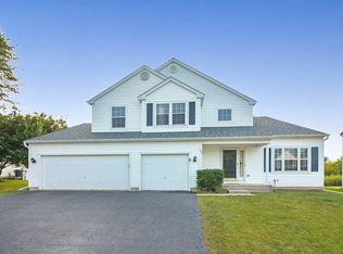 723 Sun Lake Rd, Lake Villa, IL 60046