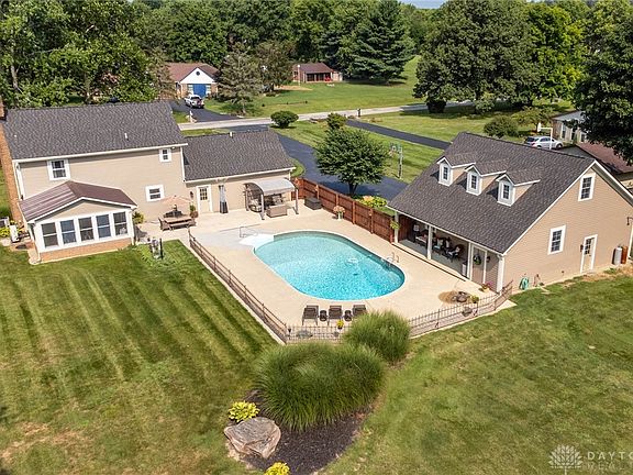 3rd image of 1000 Boulder Dr