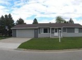 2011 S Grant Ave, Janesville, WI 53546