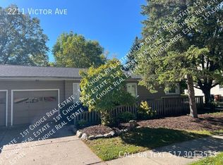 2211 Victor Ave, Lansing, MI 48911