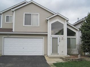 1770 Hickory Park Ln, Aurora, IL 60504