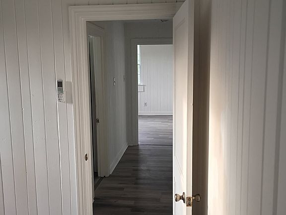 5th image of 61-63 Hillcrest Circle Dr