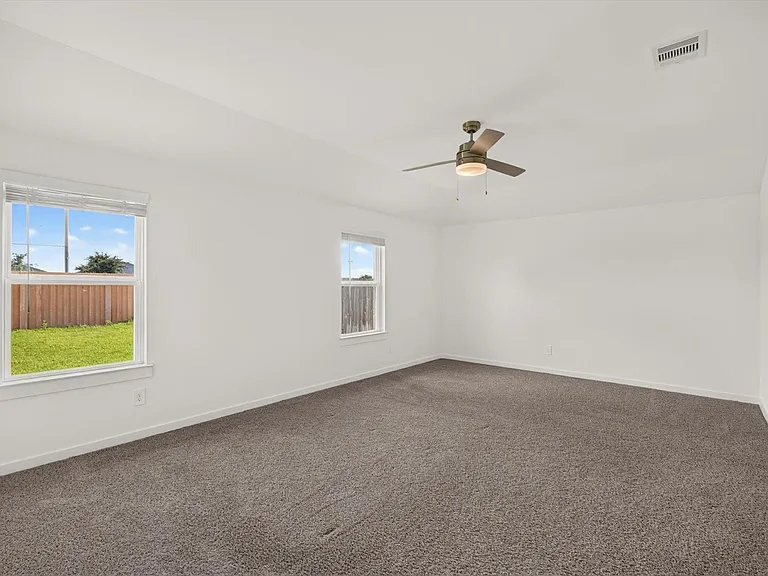 29510 Paytons Park Ct — Photo 14