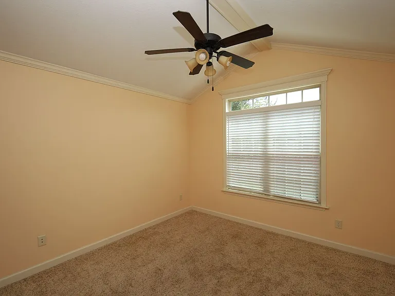 4105 Silver Gln — Photo 8