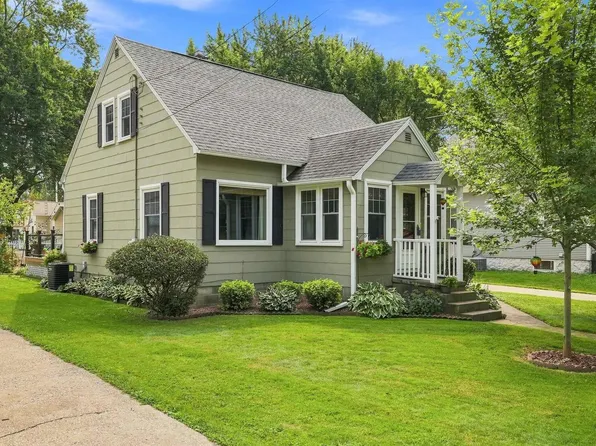 425 MEADOW STREET, Stevens Point, WI 54481