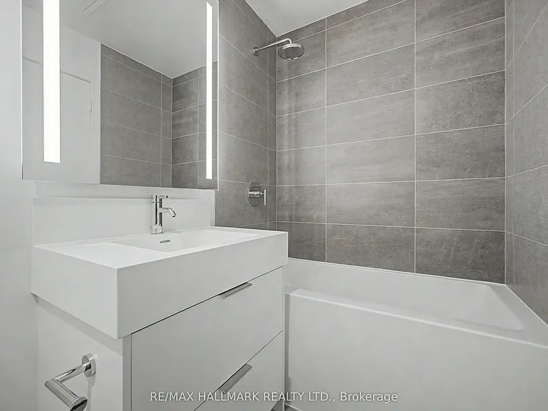 308 Jarvis St #3013 — Photo 14