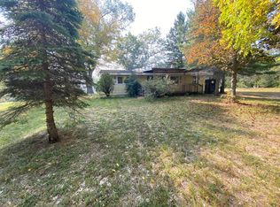 5345 E Holton Whitehall Rd, Holton, MI 49425