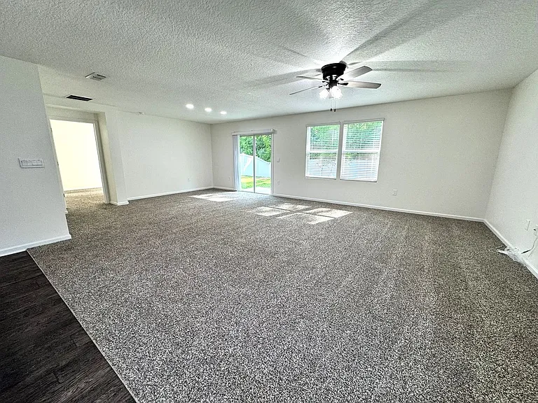 3268 Lawton Pl — Photo 6