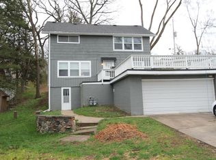 3021 Spring Dr, Burlington, WI 53105