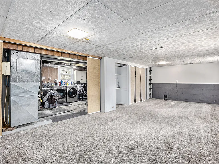 6704 Lakeshore Dr — Photo 26
