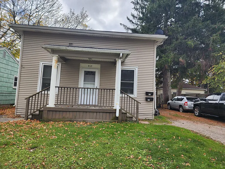 915 Reed St — Photo 8