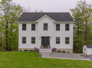 27 Kelmar Dr, Rochester, NH 03867