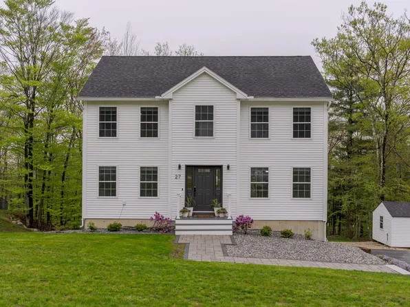 27 Kelmar Drive, Rochester, NH 03867