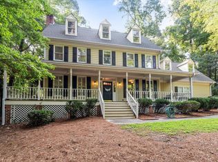 3025 Bentwillow Dr, Fuquay Varina, NC 27526
