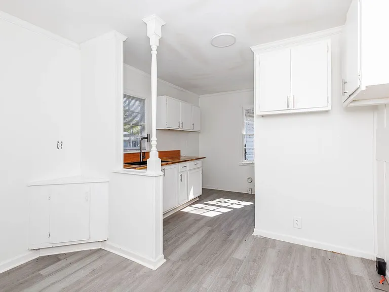1830 Exeter Ave — Photo 17
